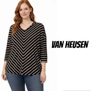 NWT Van Heusen Womens 3/4 Sleeve Knit stretch extensible Black/white striped top